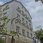 Zum Goldenen Loewen Ξενοδοχείο Μπάντεν-Μπάντεν