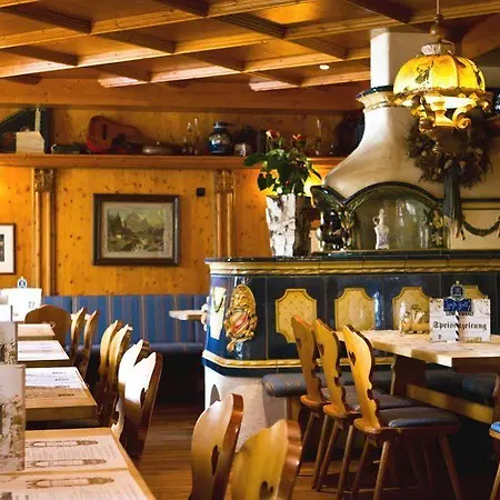 호텔 Zum Goldenen Loewen 바덴바덴