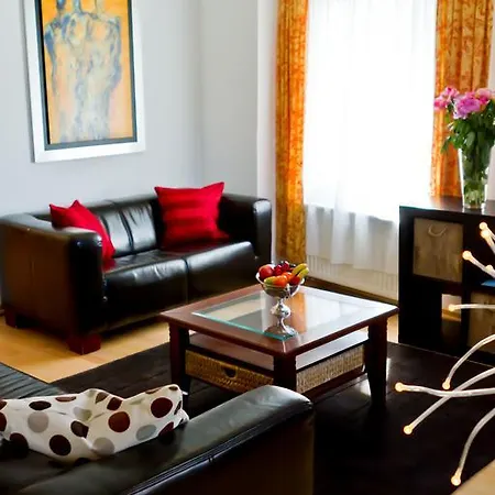Zum Goldenen Loewen Hotel 3*