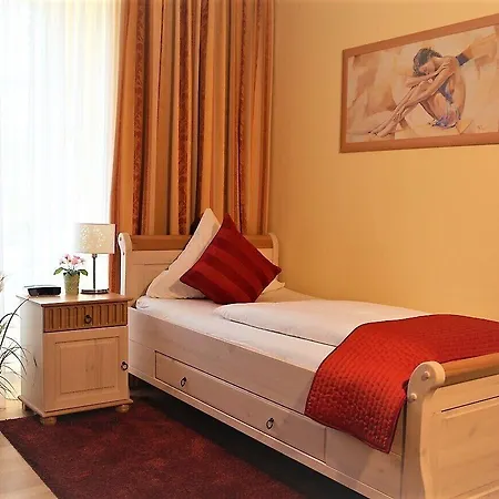 Zum Goldenen Loewen 바덴바덴